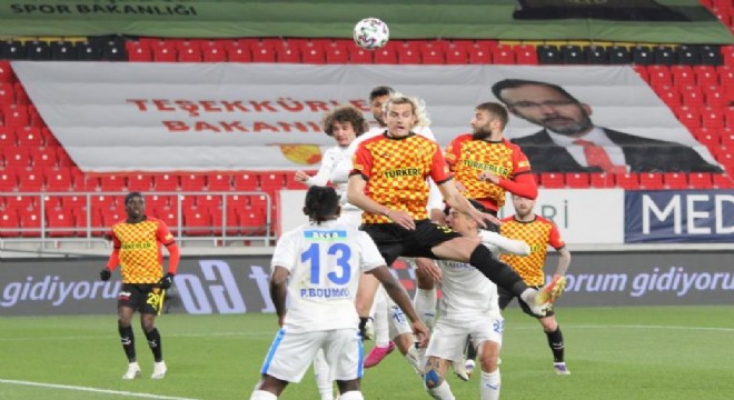 Erzurumspor İzmir'den puansız dönüyor: 3 -1