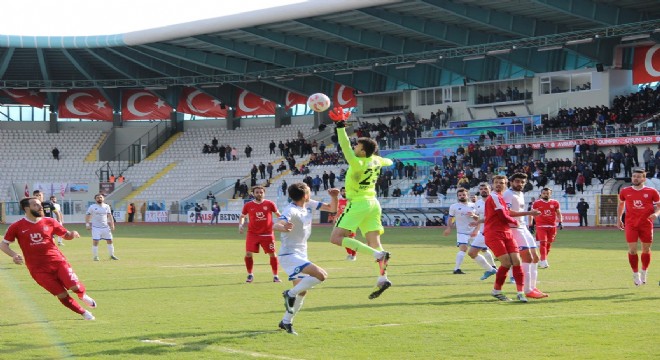 Erzurumspor ‘Play-Off' dedi..