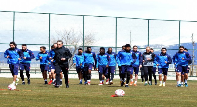 Erzurumspor'da Ümraniyespor mesaisi