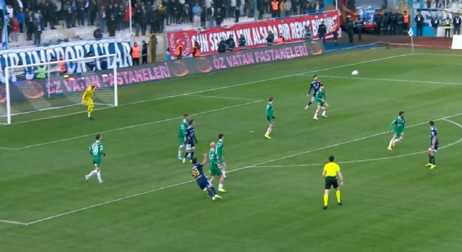 Erzurumspor farkını gösterdi: 2 - 1