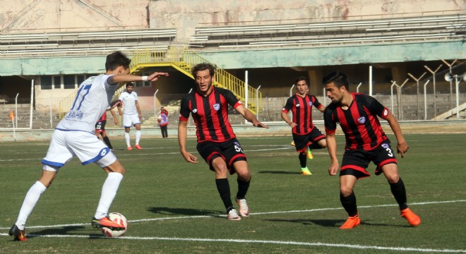 Erzurumspor kaybettiklerini arıyor..!