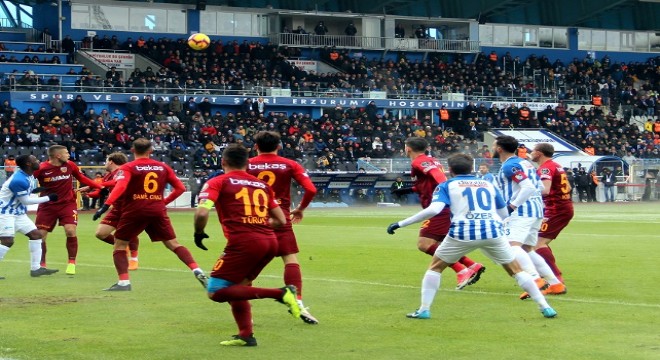 Erzurumspor ümidini 2'inci yarıya taşıdı
