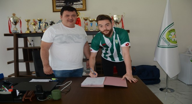 Erzurumsporlu Onur Parlar Manisa Büyükşehir'de