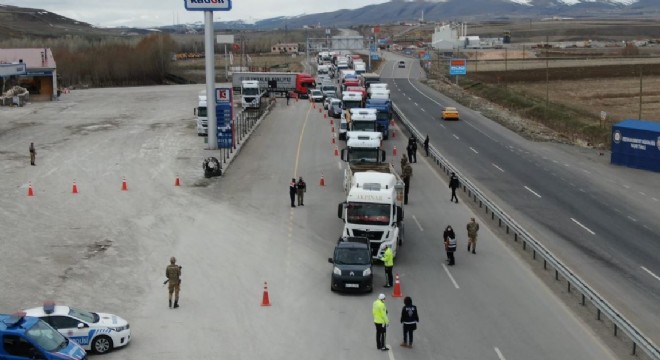 ‘Evinde kalmaya devam et Erzurum'