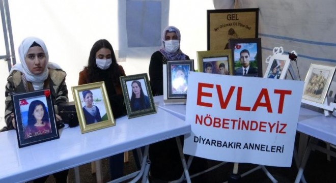 Evlat nöbeti 844'üncü gününde