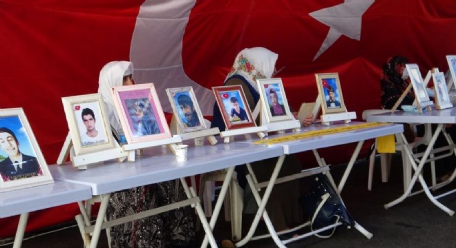 Evlat nöbetinde 713'üncü gün
