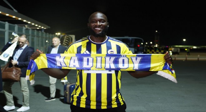FB'nin yeni transferi Romelu Lukaku, İstanbul'a geldi
