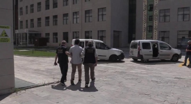 FETÖ'den gözaltına alınan doktor tutuklandı