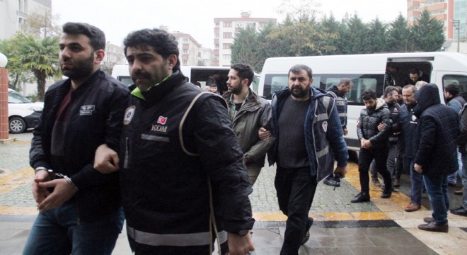 FETÖ mensubu 24 asker adliyeye çıkartıldı