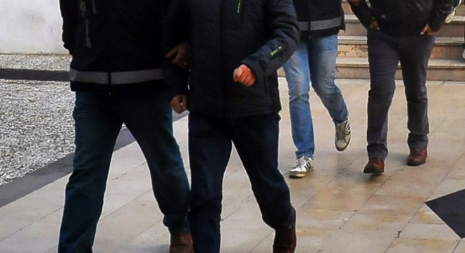 FETÖ'nün gaybubet evlerine baskın: 15 gözaltı