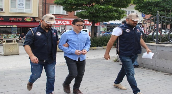 FETÖ üyeleri hücre evinde yakalandı
