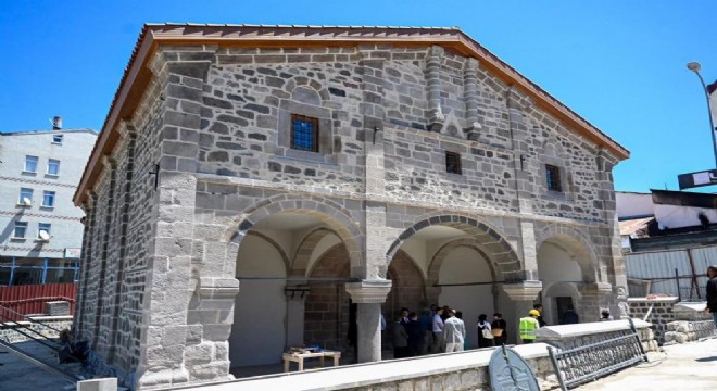 Fetih Camisi restorasyonunda sona doğru