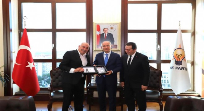 Fotoğraf Sanatçısı Bakırcı'dan Ala'ya albüm sürprizi