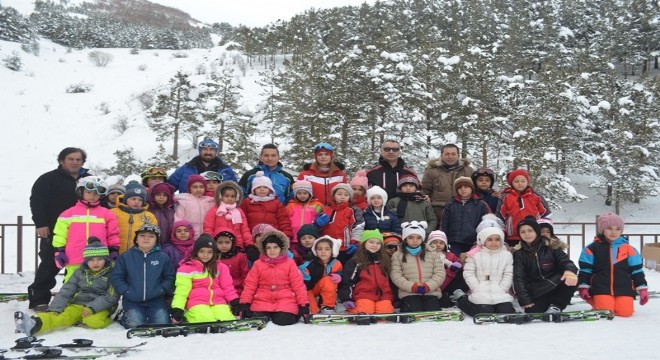 GHSİM'den kayak eğitimi