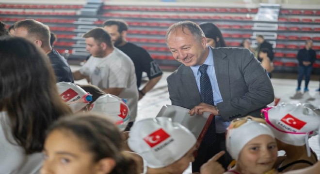 GSİM'den yüzücülere motivasyon desteği