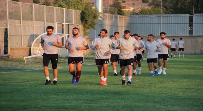 Gakkoşlardan Erzurum kampına övgü