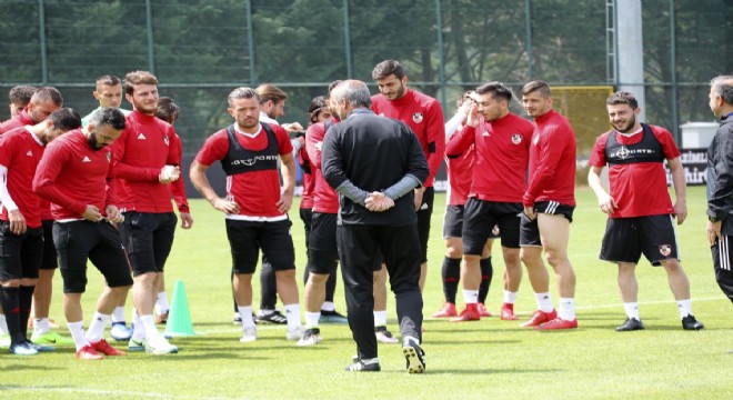 Gazişehir'de playoff morali
