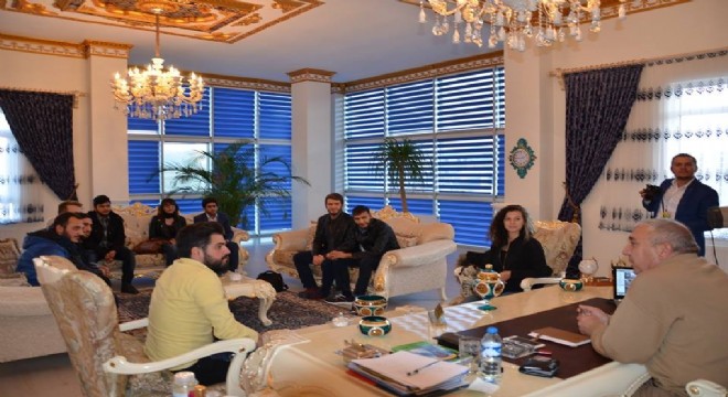 Genç CHP'lilerden Çat Belediyesi'ne ziyaret
