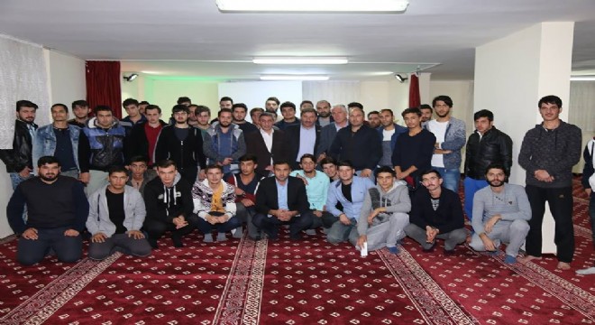 Gençlere Birlik ve Beraberlik mesajı