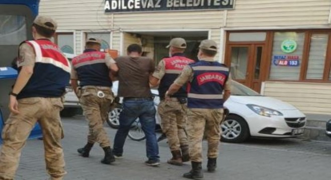 Göçmen kaçakçıları gözaltına alındı