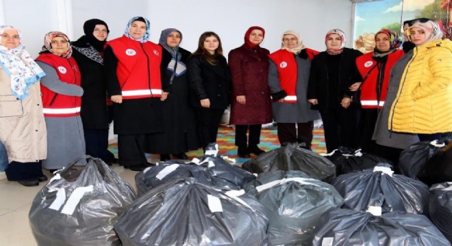 ‘Gönüllü Anneler'den 250 Aileye destek