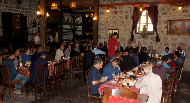 Gözgeç, adaylığını açıkladı