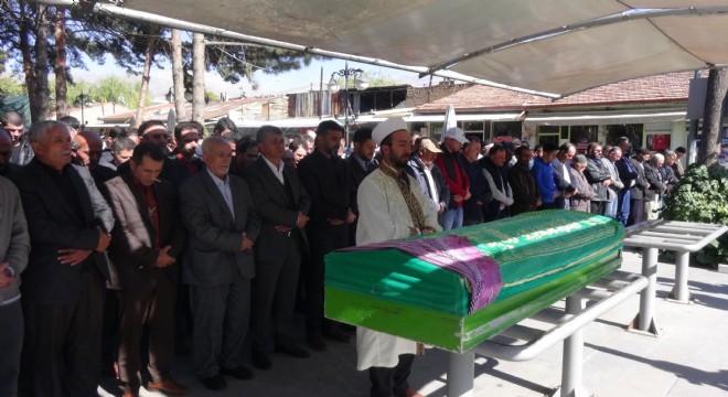 Gül Meral gözyaşlarıyla uğurlandı