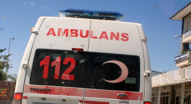 HDP'li Beştaş Karayazı'da trafik kazası geçirdi