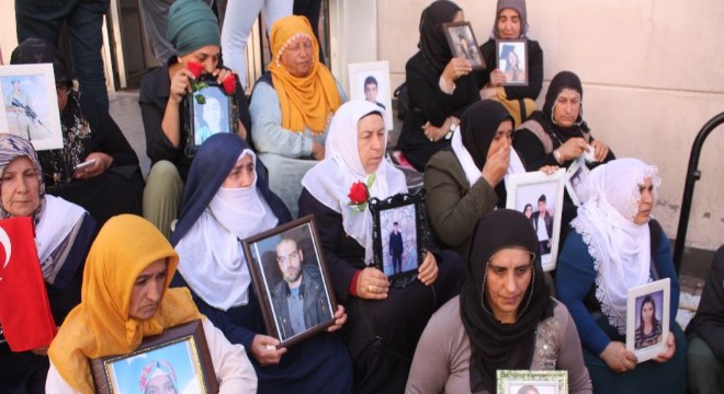 HDP önünde eylem yapan aile sayısı 43'e yükseldi