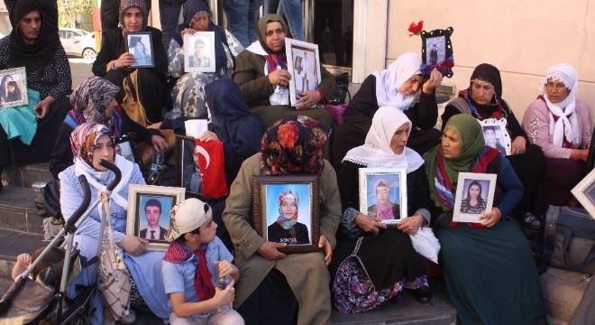 HDP önünde eylem yapan aile sayısı 45'e yükseldi