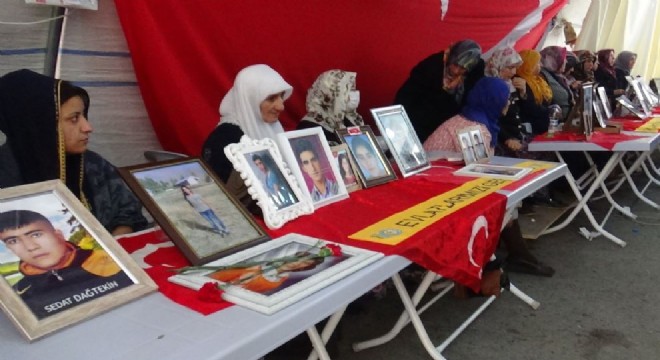 HDP önündeki ailelerin evlat nöbeti 146'ncı gününde