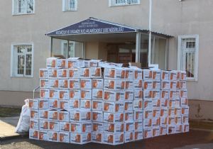 Hurma kolisinden kaçak sigara çıktı 