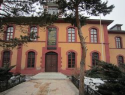 Tarihe ‘özel' yaklaşım