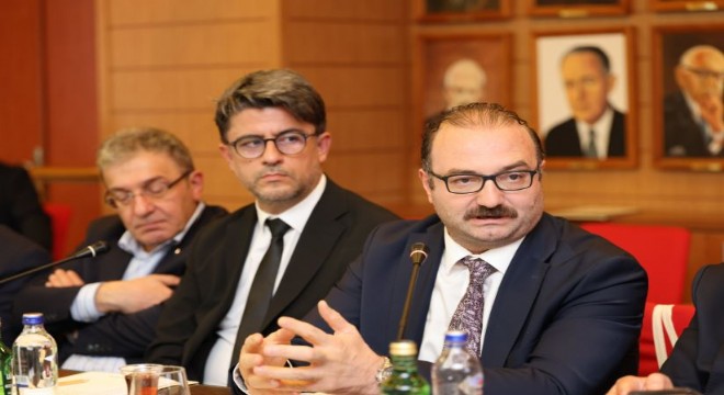 Hacımüftüoğlu'ndan Üniversite Hastaneleri değerlendirmesi