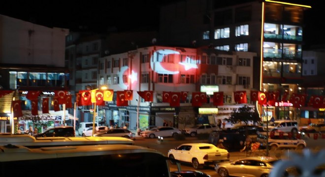Hakkari 15 Temmuz'da tek yürek oldu