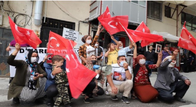 Hakkari'de evlat nöbeti 17. haftasında