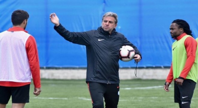 Hamzaoğlu Erzurumspor'a veda etti