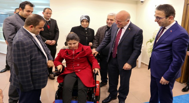 Hayırsever Aca dua aldı