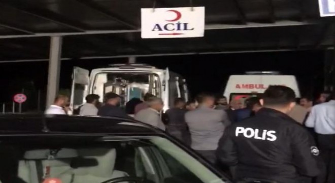 Horasan'da tır traktöre çarptı: 1 ölü, 1 ağır yaralı