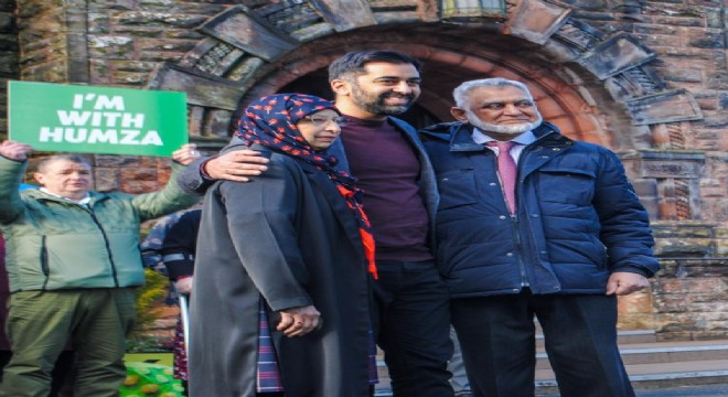 Humza Yousaf İskoçya'nın ilk Müslüman başbakanı oldu