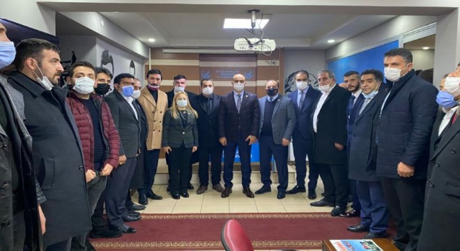 İYİ Partili 3 Meclis üyesi MHP'ye katıldı