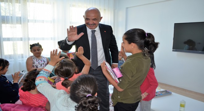 Ilıcalı'dan miniklere anlamlı ziyaret