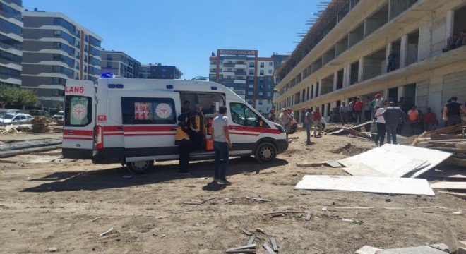 İnşaattan düşen işçi yaşamını yitirdi