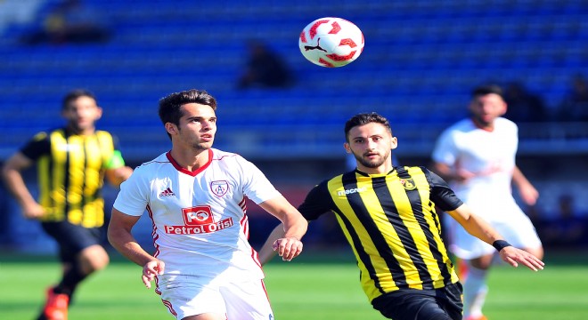 İstanbulspor Altınordu'yu eli boş gönderdi