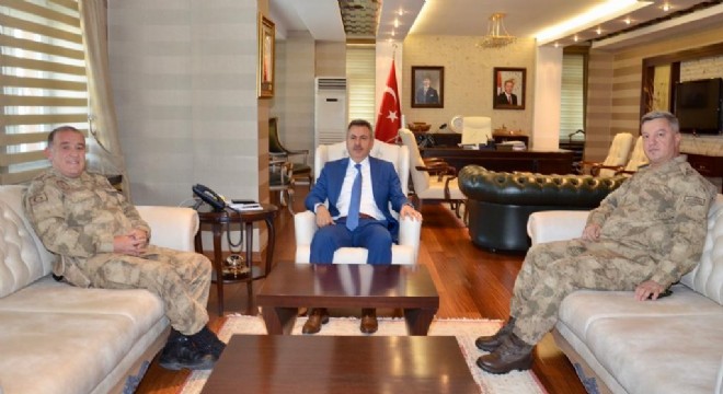 Jandarma Bölge Komutanı Hacıoğlu Vali Elban'ı ziyaret etti