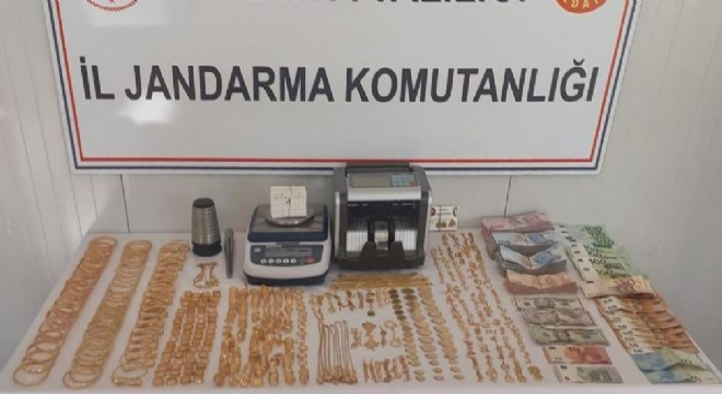 Jandarmadan 6 milyonluk kaçak altın operasyonu