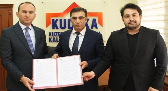 KUDAKA'dan Karayazı'da süt üreticilerine destek