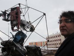 Sanatta buz  konsepti