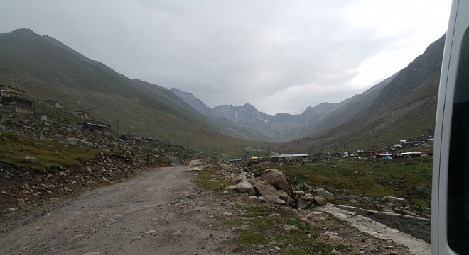 Kaçkarlar'a Eylül karı düştü