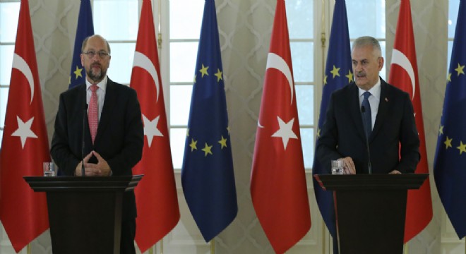 ‘Kahraman milletimize şükranlarımızı sunuyoruz'